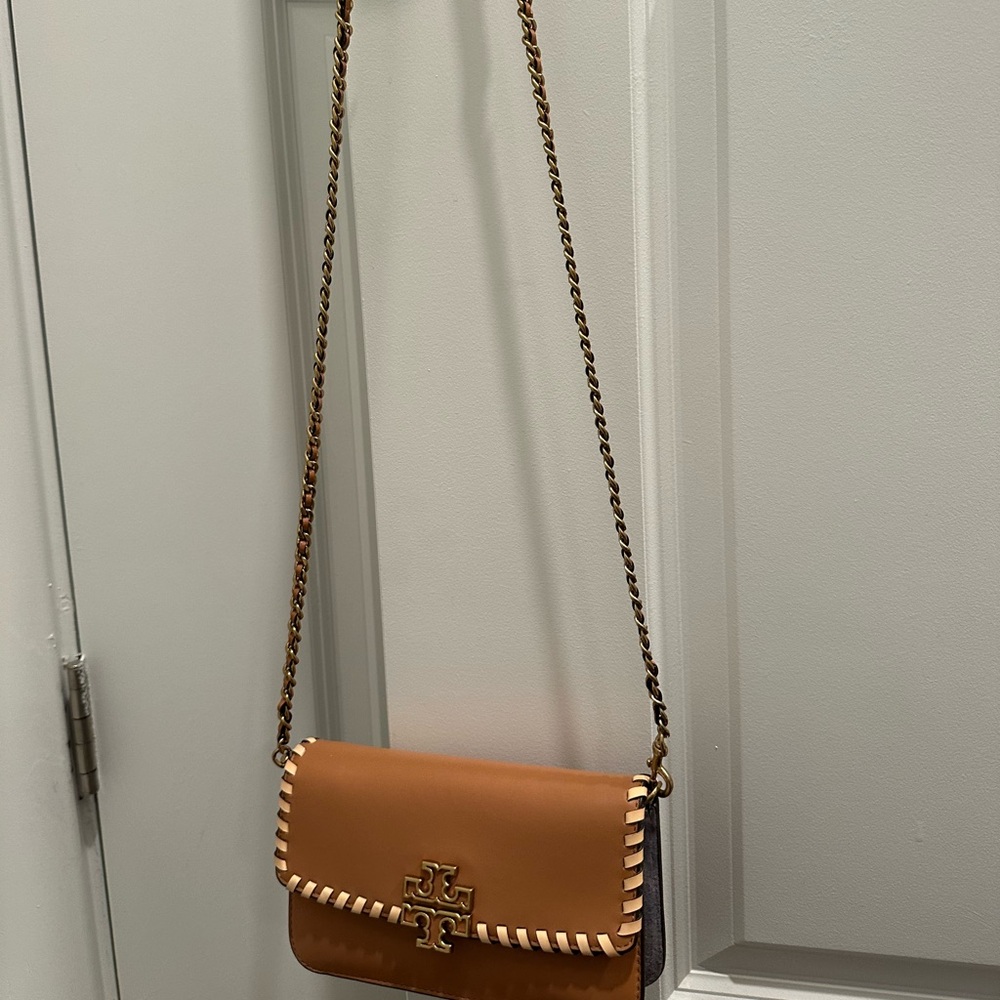 Tory Burch side bag/ wristlet